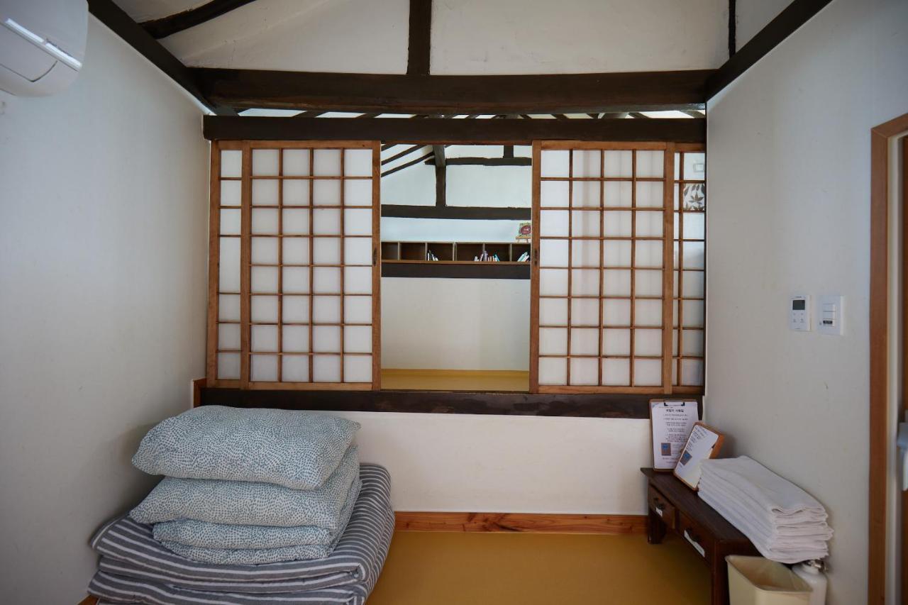Bonghwangjae Hanok Guesthouse Gongju Екстер'єр фото