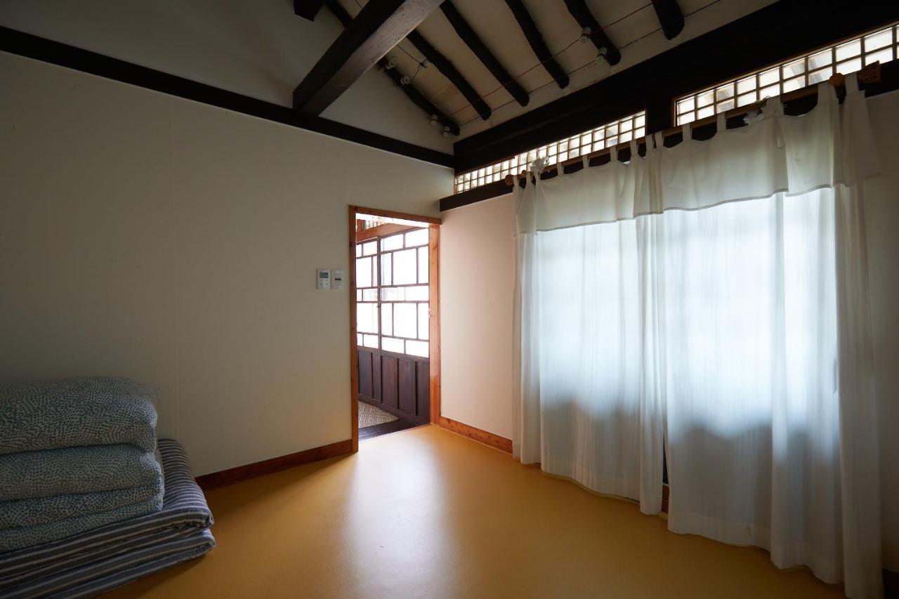 Bonghwangjae Hanok Guesthouse Gongju Екстер'єр фото